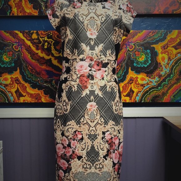 Robe Beige By ECI Taille 2 Noir Multicolore Fleurie - Sans Manches, Ceinture, Occasion Très Bon état